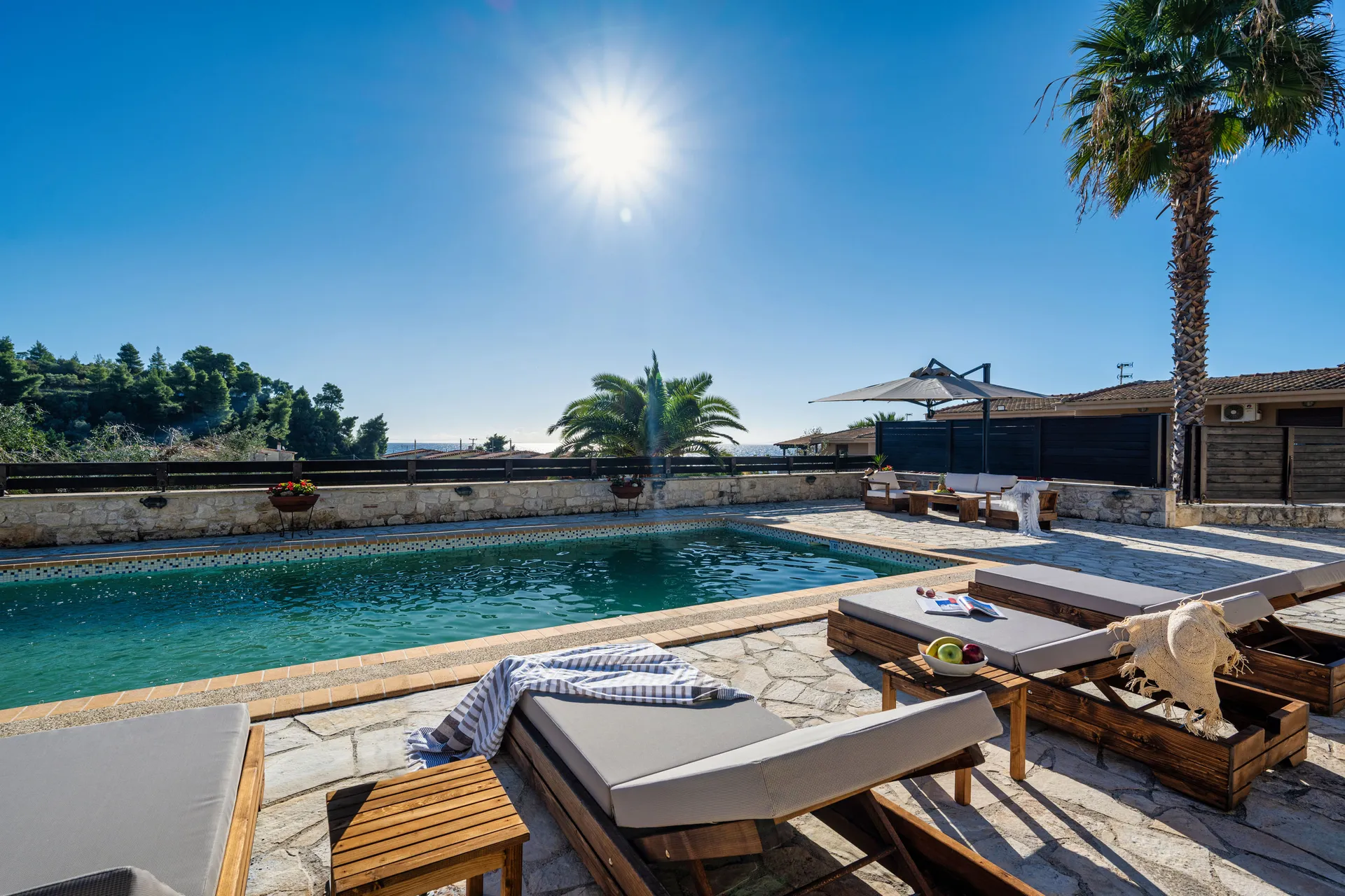 Tiara Holidays - Palmrise Luxury Villas - Thea Villa - pool